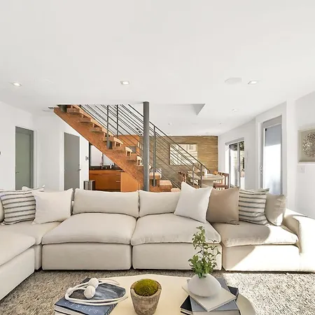 Cheerful 4Bedrooms 2.5Bath Villa Venice Beach Ca